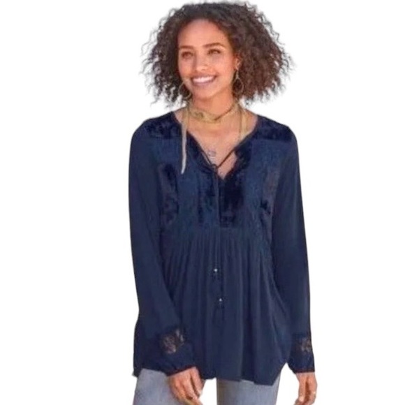Sundance Tops - Sundance Cyrenaica Velvet & Lace Top Navy Sz XL